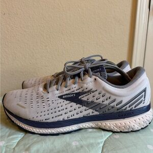 Brooks Ghost 13 men's road running shoes size 12
